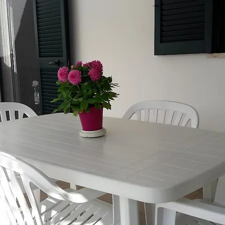 Holiday home Casa Rosy *